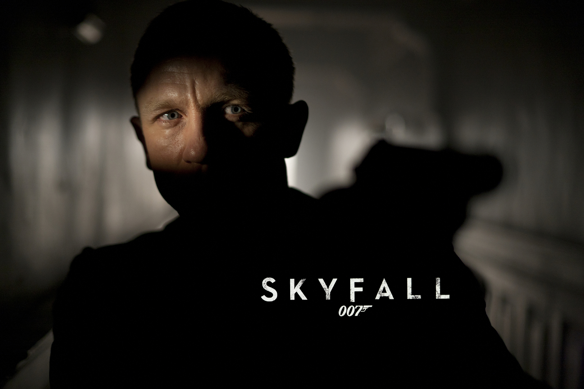 James Bond: Operación Skyfall  Mundo Cinematografico